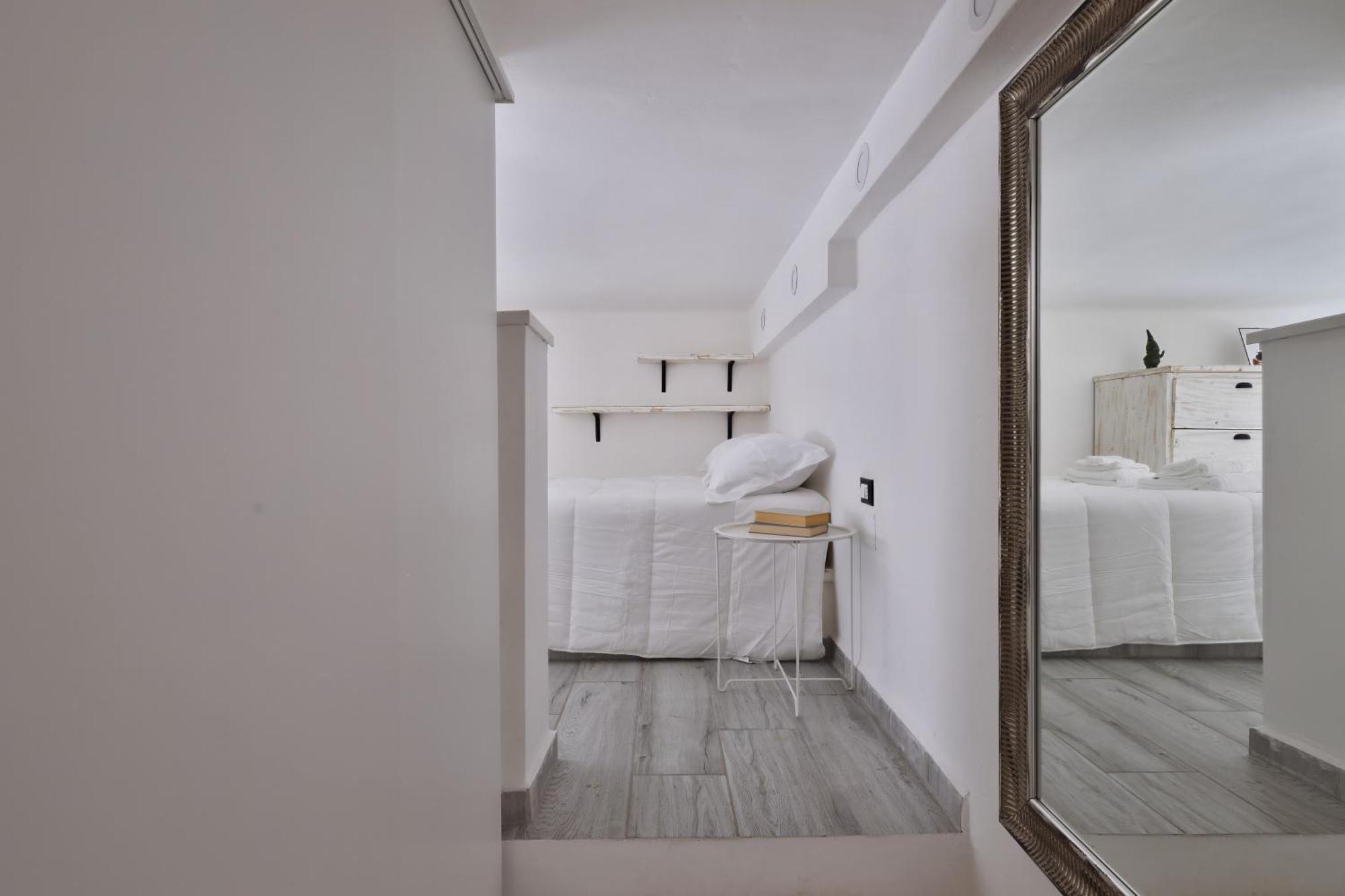 Quiet House In Navigli Sleeps 4 Apartment Mailand